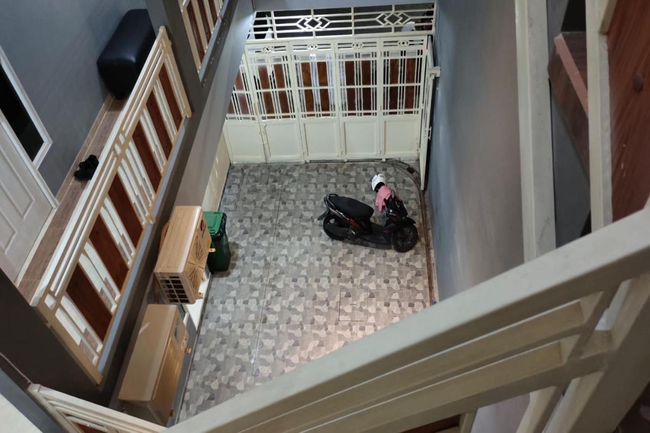 Oyo 91209 Arjuna Residence Syariah Sby Surabaja Zewnętrze zdjęcie