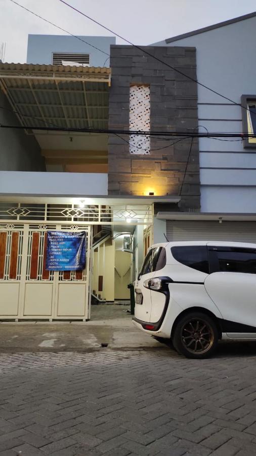 Oyo 91209 Arjuna Residence Syariah Sby Surabaja Zewnętrze zdjęcie